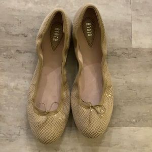 Bloch Ballet Flats. Size 42. In great condition.